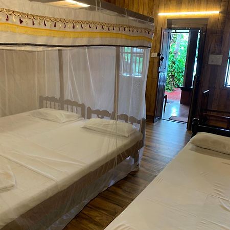 Malayalam Lake Resort Alappuzha Exteriör bild