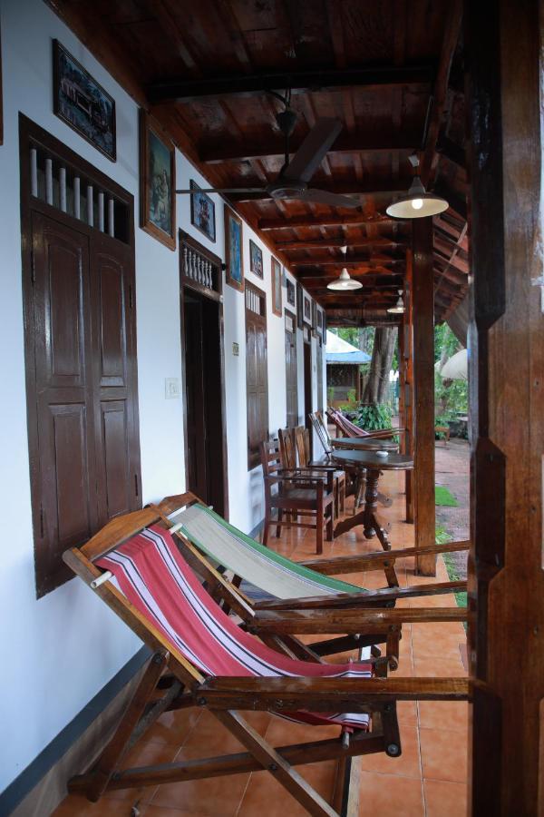 Malayalam Lake Resort Alappuzha Exteriör bild
