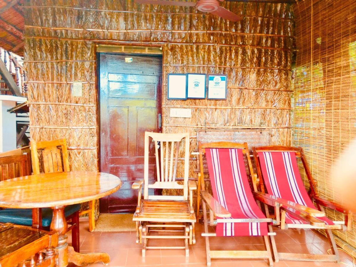 Malayalam Lake Resort Alappuzha Exteriör bild